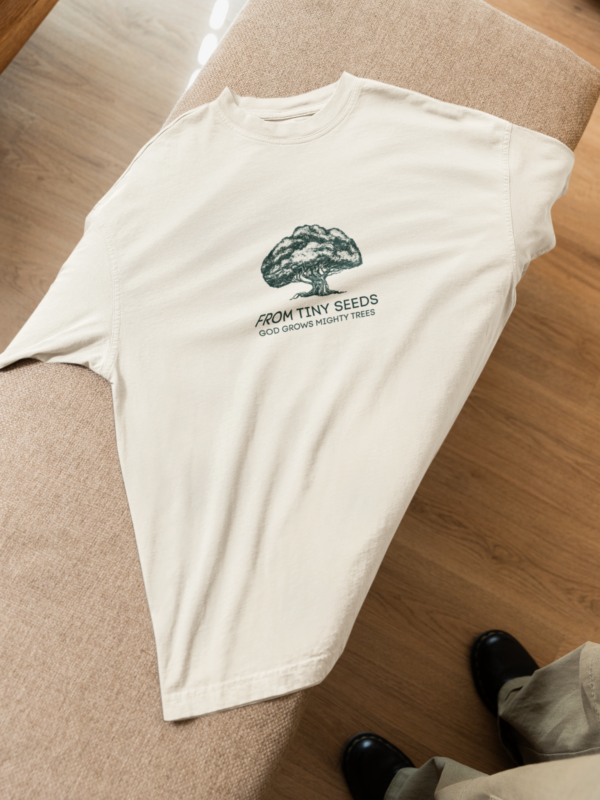 Camiseta "From Tiny Seeds" - Image 2